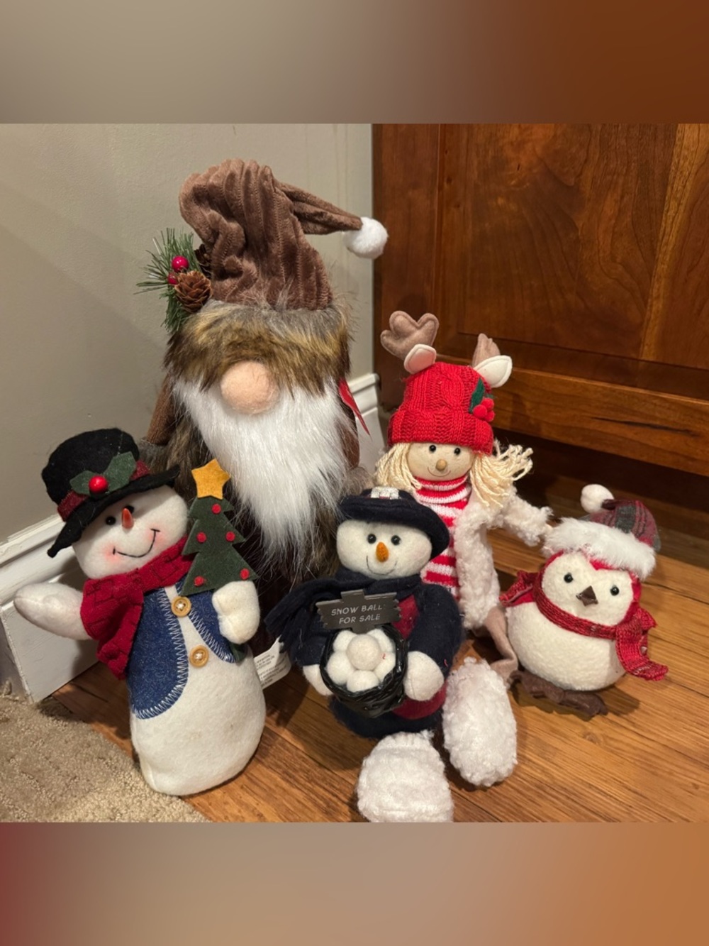 Lot of Winter/Christmas/Holiday Gnome and Snowman Plush Décor Set